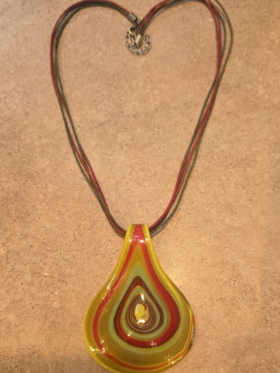Jewelry - Multi-Color Glass Pendant Necklace